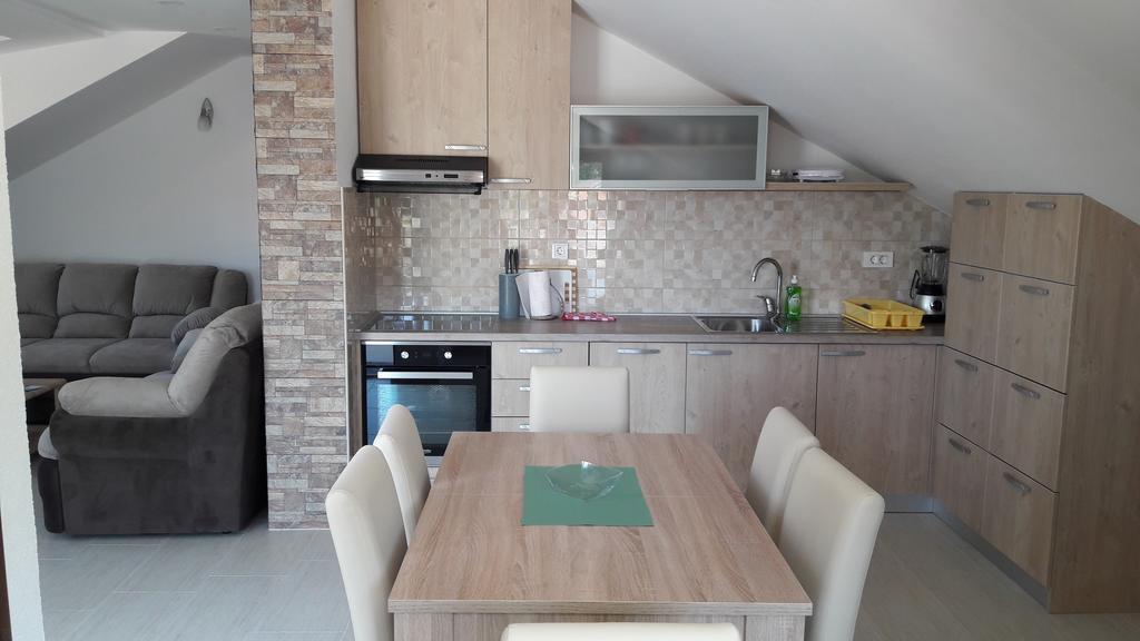 Apartment Valentina Котор Екстер'єр фото